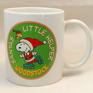 2011 Peanuts Worldwide LLC Snoopy Charlie Brown Woodstock Christmas Mug